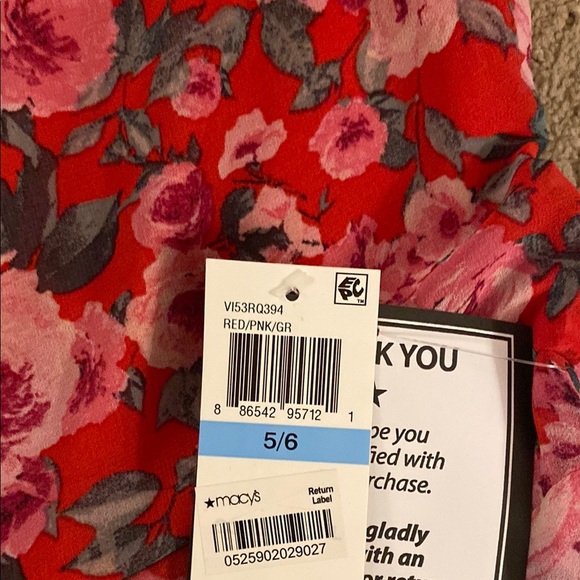 ***NWT*** B DARLIN RED AND PINK FLORAL BELL‎ SLEEVE OPEN BACK DRESS - Picture 7 of 14